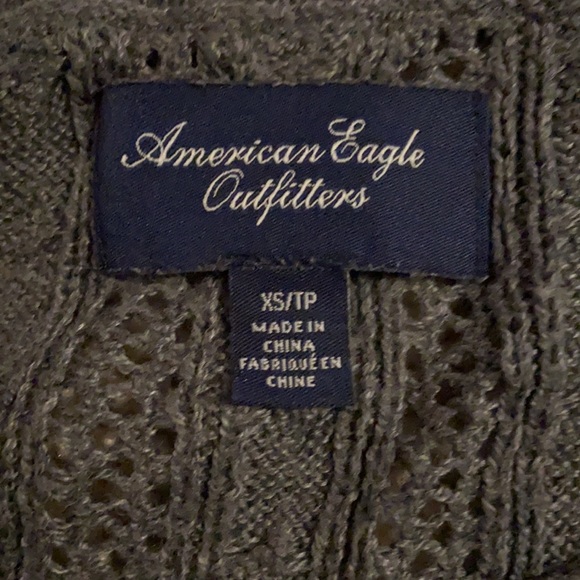 American Eagle Sweater Quarter-Length Sleeves - Picture 4 of 5